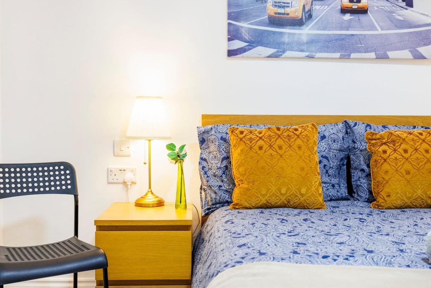 3 Bed 3 Bathroom Flat In Kensington A Apartment London